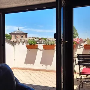 Apartment Corte Cavour. Mansarda Nel Cuore Della Citta, Ravenna